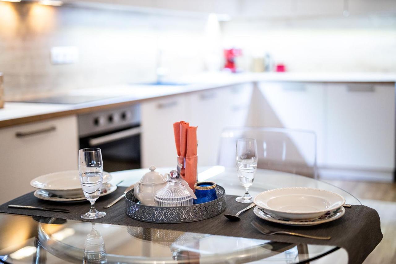 Silvie Apartments - Zlate Terasy ออลอโมตซ์ ภายนอก รูปภาพ