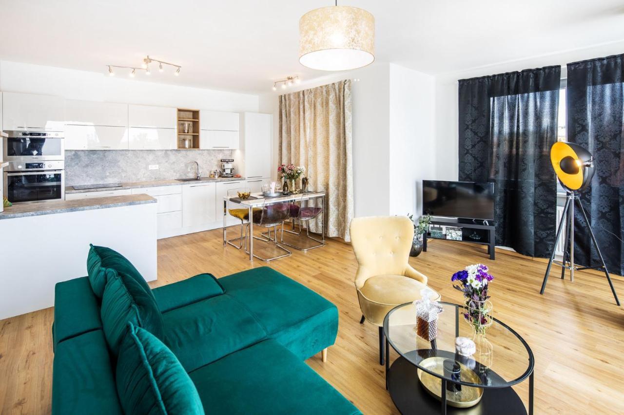 Silvie Apartments - Zlate Terasy ออลอโมตซ์ ภายนอก รูปภาพ