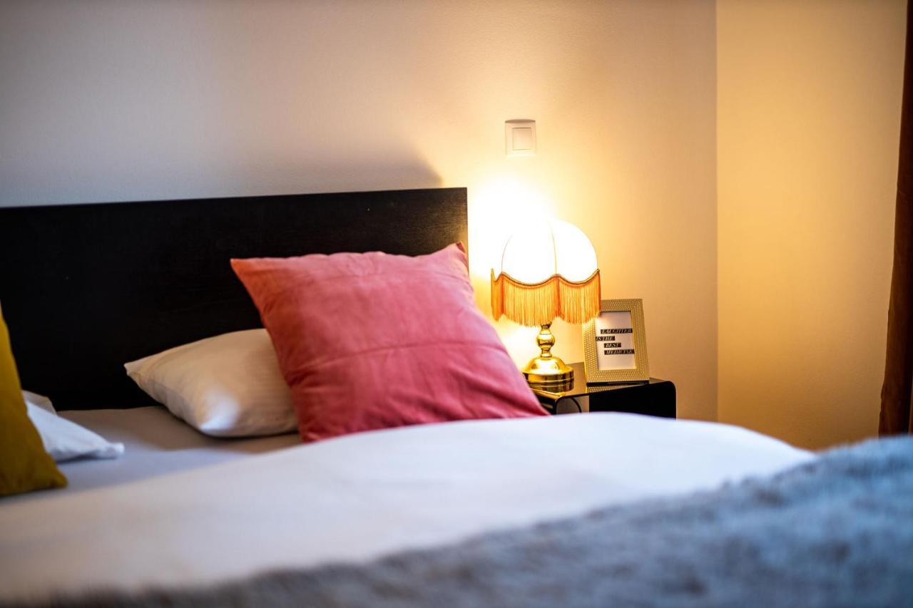 Silvie Apartments - Zlate Terasy ออลอโมตซ์ ภายนอก รูปภาพ